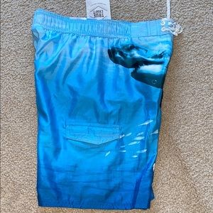 NWT size M kids by true craft